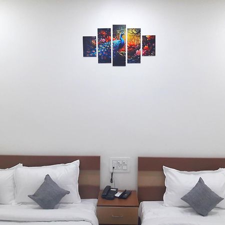 Hotel Park Victoria كولكاتا المظهر الخارجي الصورة