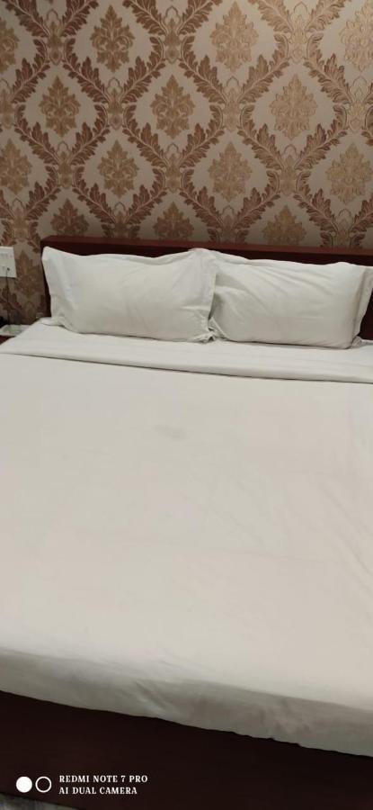 Hotel Park Victoria كولكاتا المظهر الخارجي الصورة