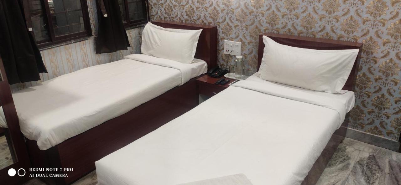 Hotel Park Victoria كولكاتا المظهر الخارجي الصورة