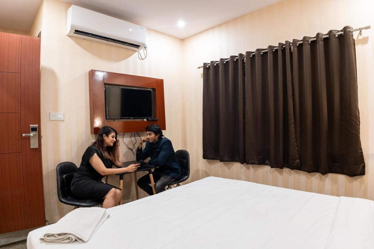 Hotel Park Victoria كولكاتا المظهر الخارجي الصورة