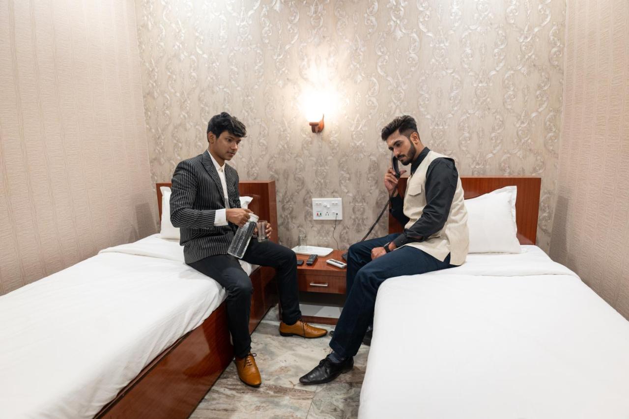 Hotel Park Victoria كولكاتا المظهر الخارجي الصورة