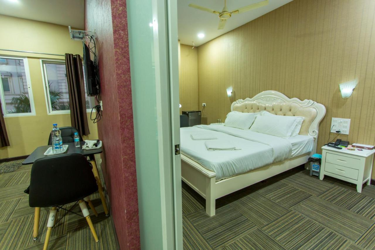 Hotel Park Victoria كولكاتا المظهر الخارجي الصورة